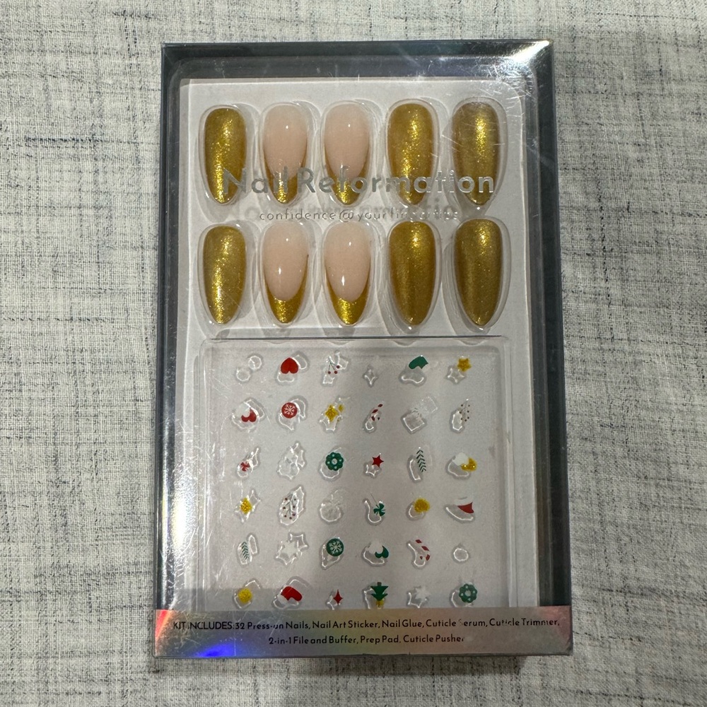 Gold and Nude Press-On Nails Set